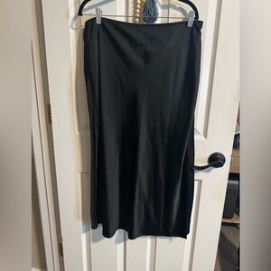 XL Old Navy Black Satin Maxi Skirt